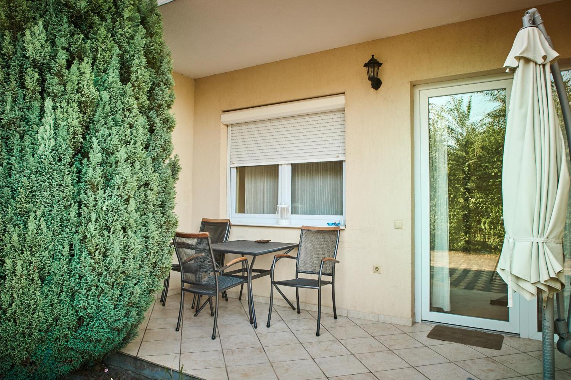 Balatonlelle Apartmanhaz Экстерьер фото